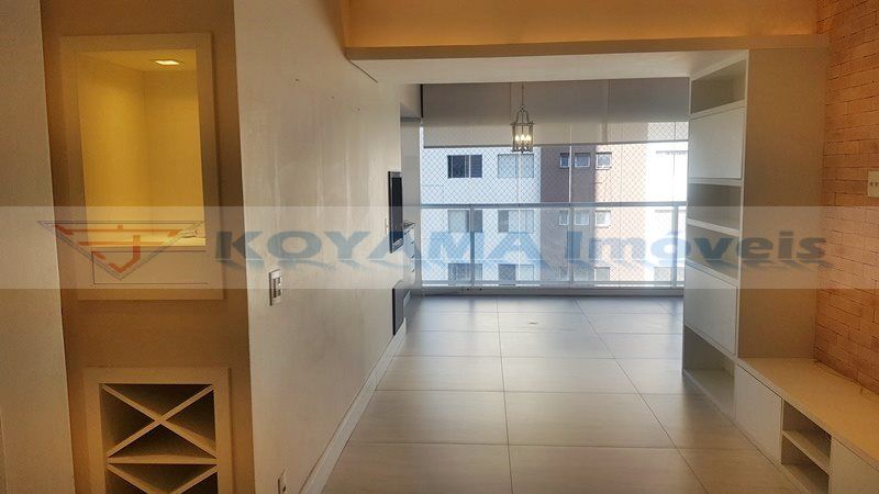 Apartamento à venda com 3 quartos, 100m² - Foto 1