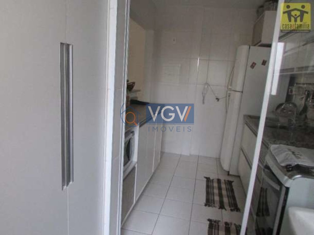 Apartamento à venda com 3 quartos, 98m² - Foto 15