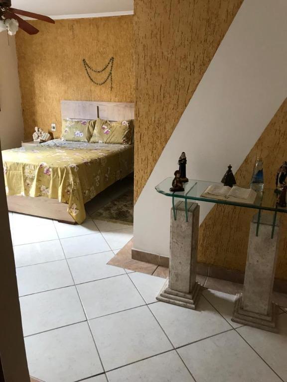 Sobrado à venda com 3 quartos, 330m² - Foto 26