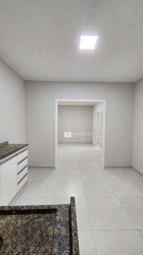 Casa à venda com 3 quartos, 115m² - Foto 11