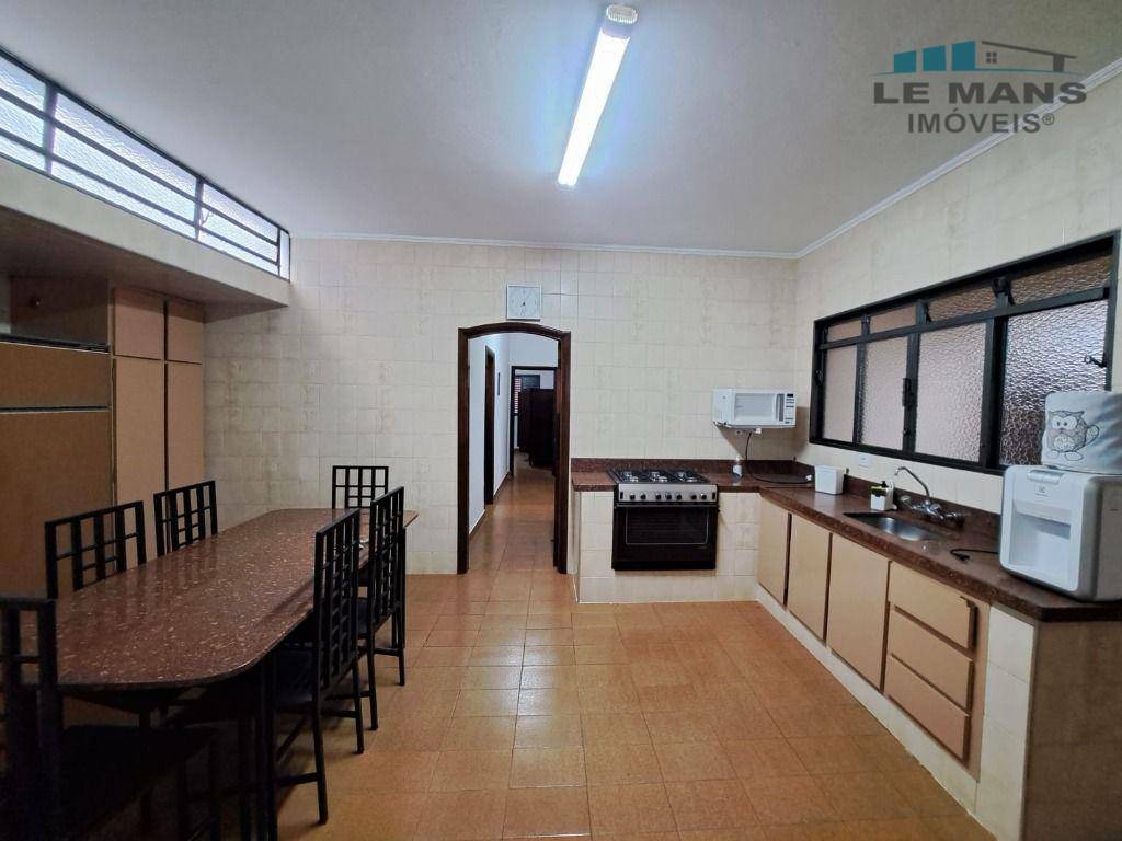 Casa à venda com 4 quartos, 250m² - Foto 7