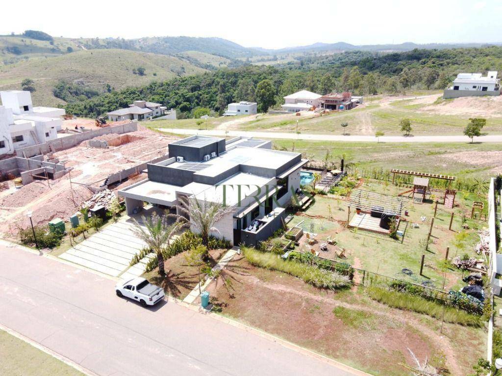 Casa de Condomínio à venda com 3 quartos, 360m² - Foto 5