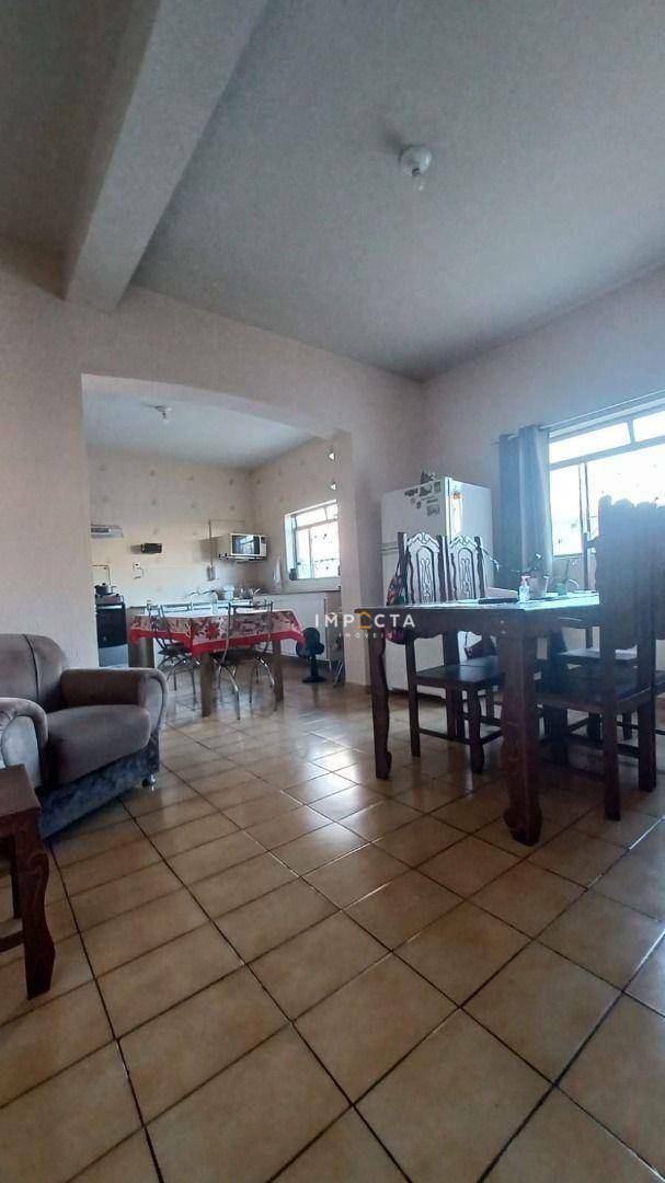 Sobrado à venda com 3 quartos, 230m² - Foto 3