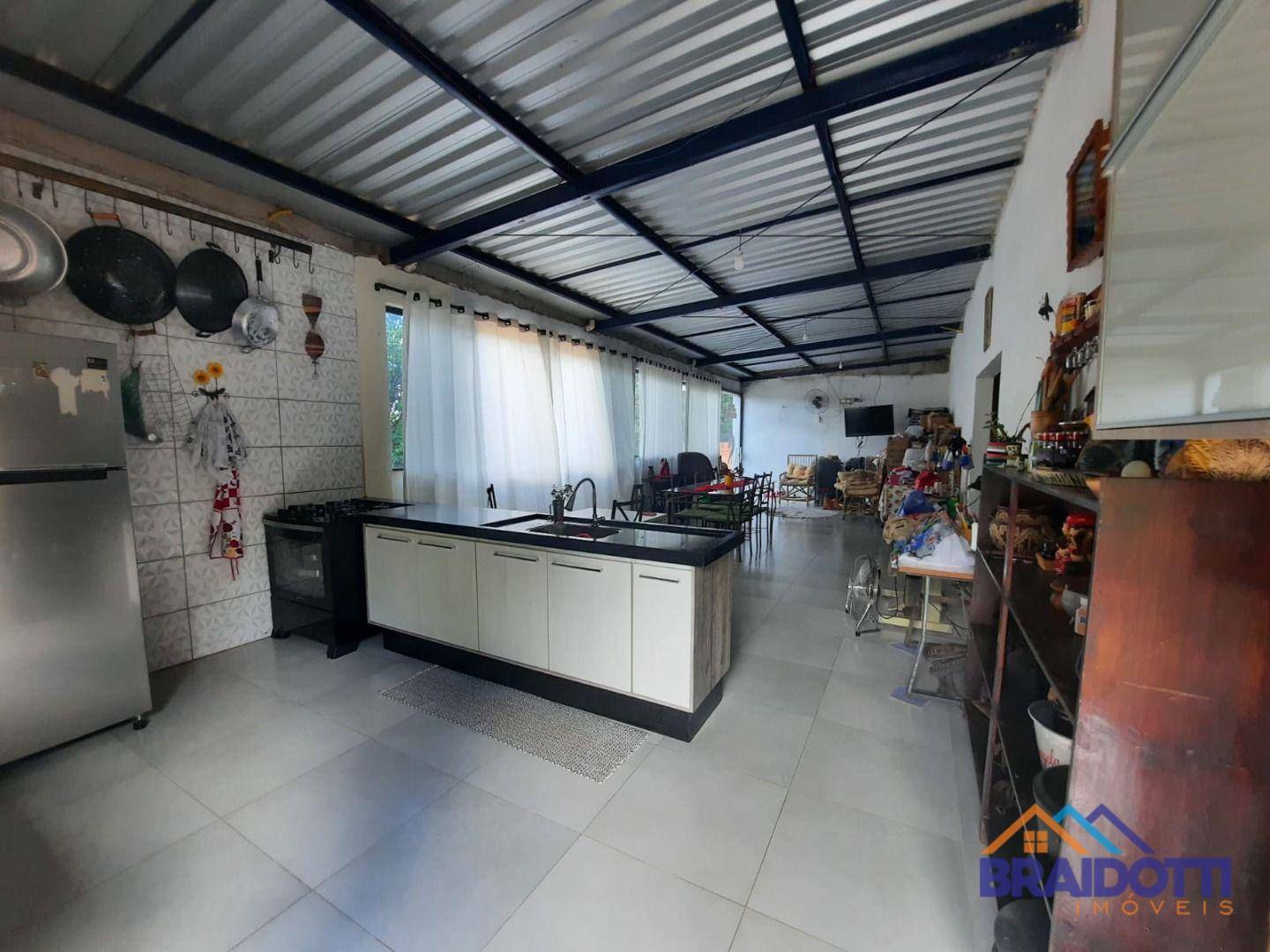 Chácara à venda com 3 quartos, 180m² - Foto 22