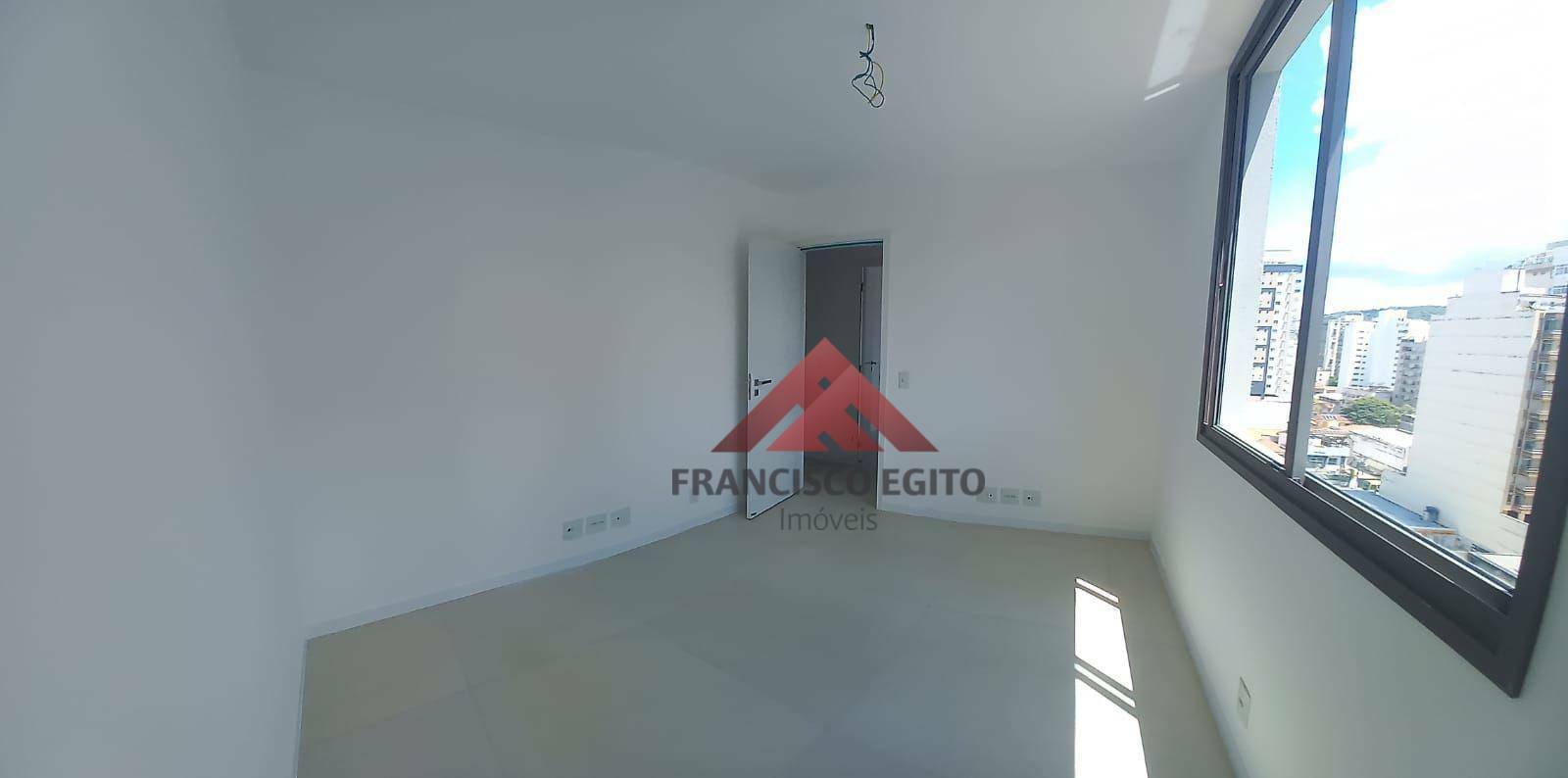 Apartamento à venda com 3 quartos, 107m² - Foto 17