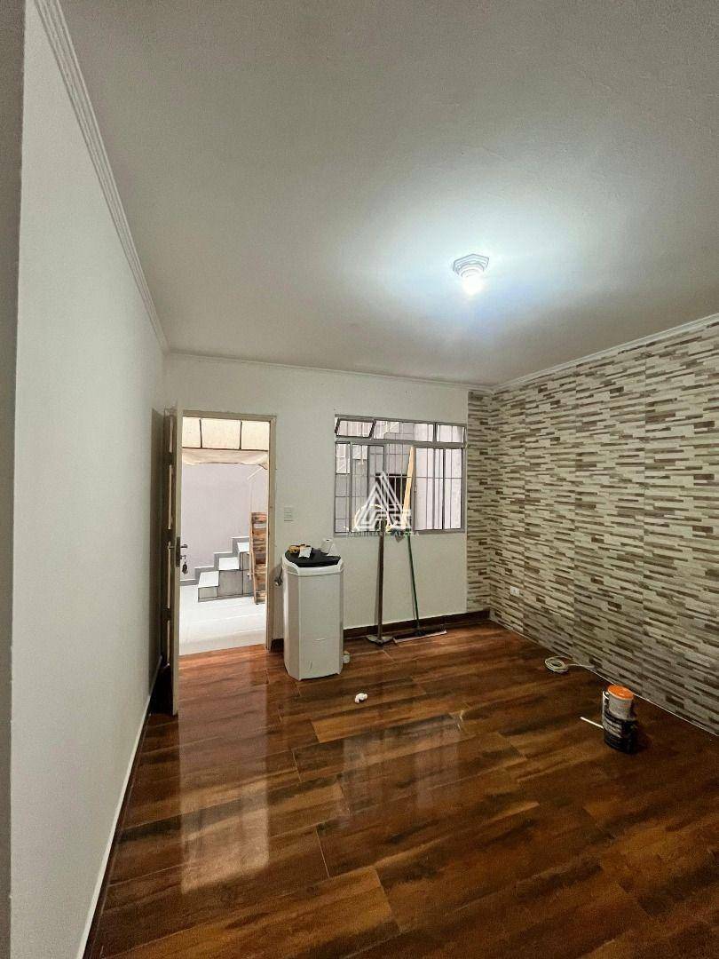 Casa para alugar com 1 quarto, 120m² - Foto 16