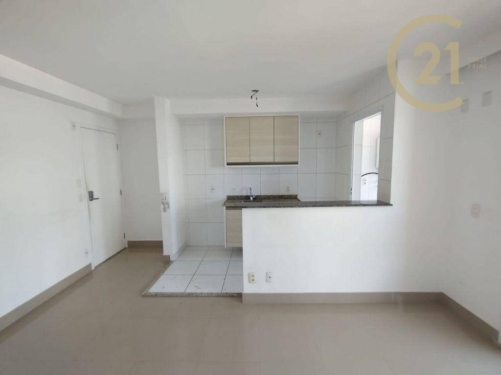 Apartamento para alugar com 2 quartos, 62m² - Foto 8