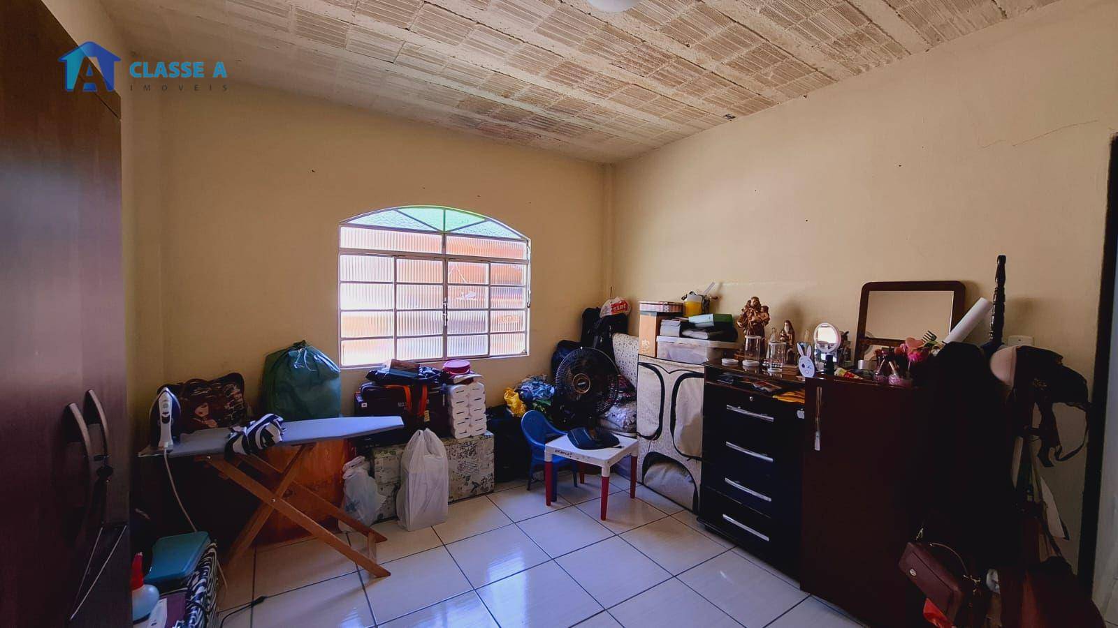 Casa à venda com 5 quartos, 300m² - Foto 18