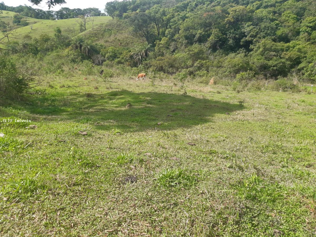 Sítio, 2 quartos, 4 m² - Foto 5