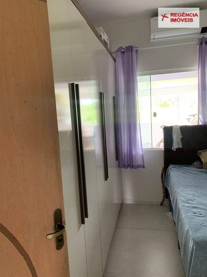 Casa à venda com 2 quartos, 73m² - Foto 6