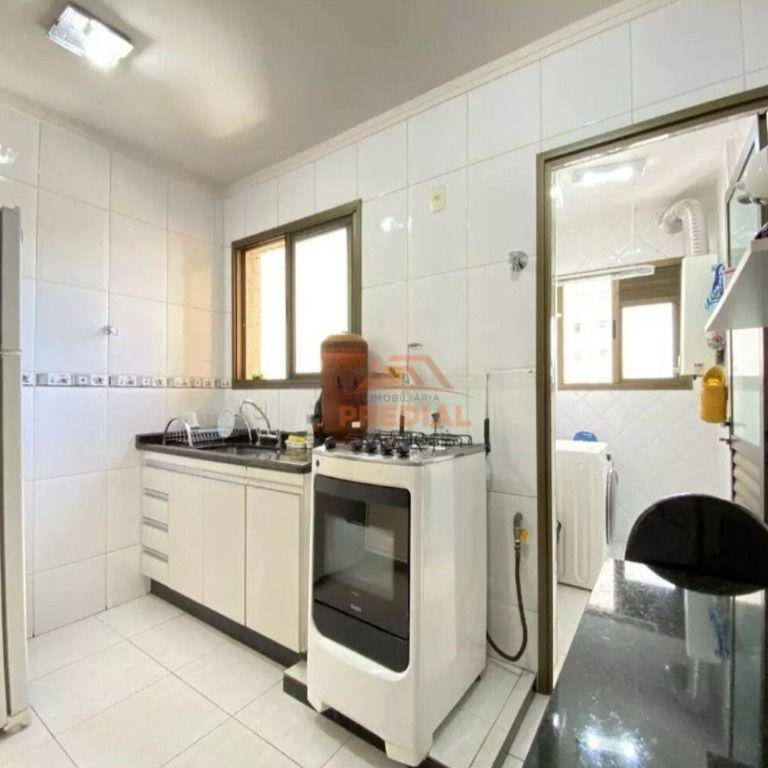 Apartamento à venda com 2 quartos, 75m² - Foto 5