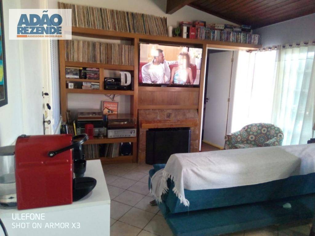 Casa de Condomínio à venda com 3 quartos, 67m² - Foto 2