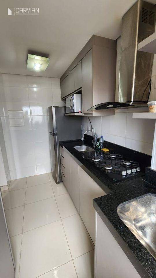 Apartamento à venda com 2 quartos, 67m² - Foto 6