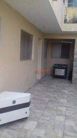 Sobrado à venda com 8 quartos, 402m² - Foto 11