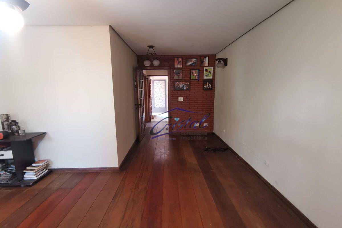 Casa à venda com 2 quartos, 240m² - Foto 5