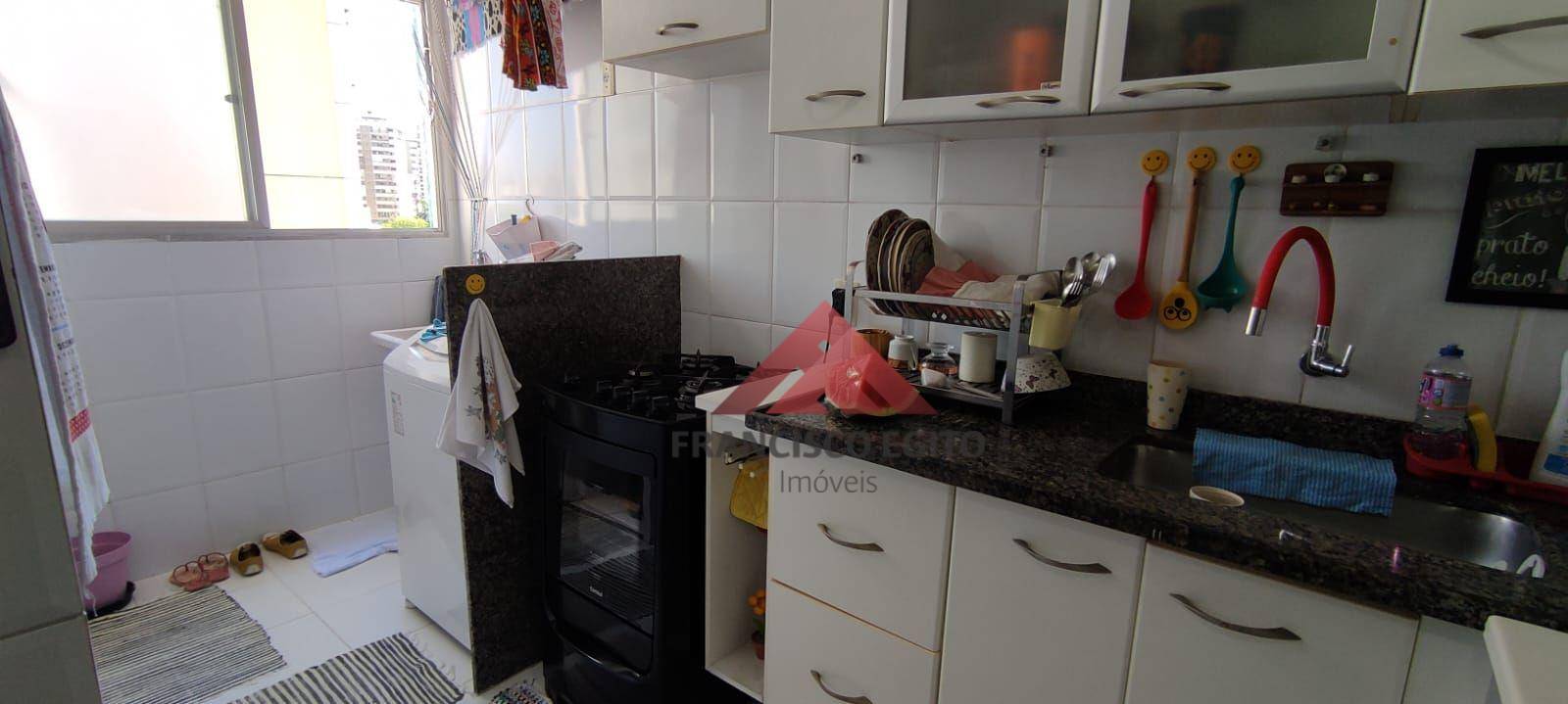 Apartamento à venda com 2 quartos, 70m² - Foto 15