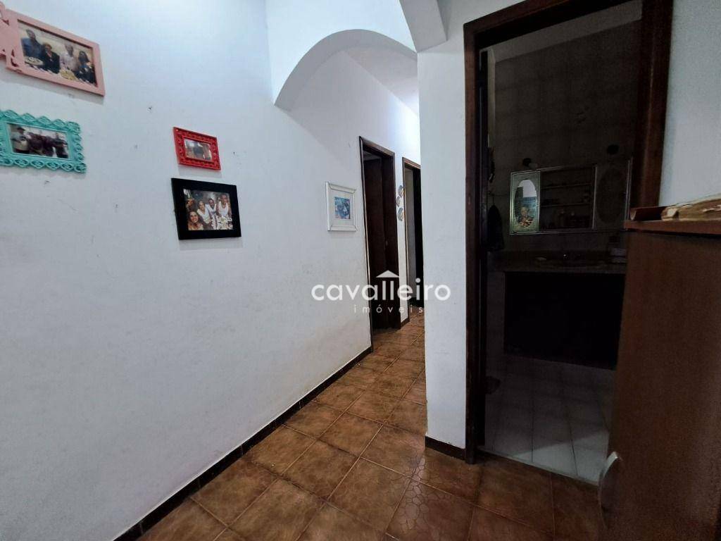 Casa à venda com 3 quartos, 300m² - Foto 31