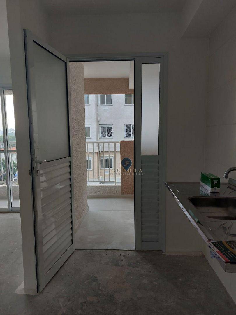 Apartamento à venda com 2 quartos, 41m² - Foto 13