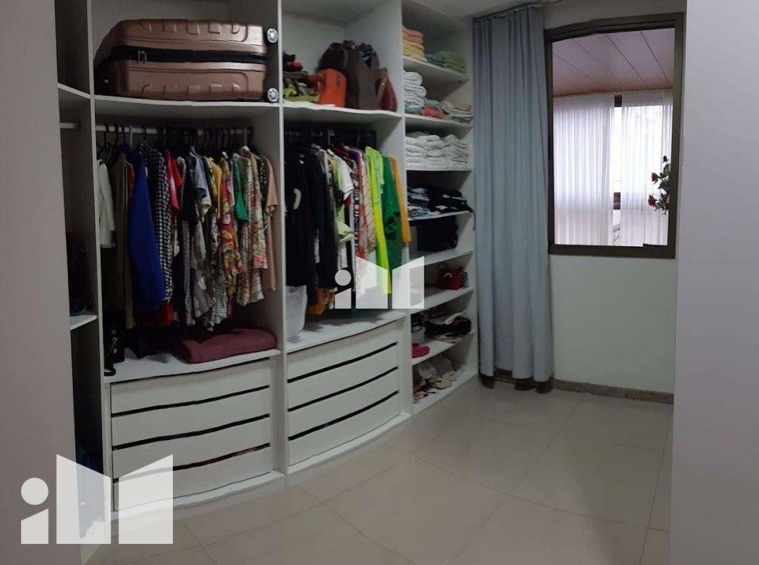 Apartamento à venda com 4 quartos, 165m² - Foto 15