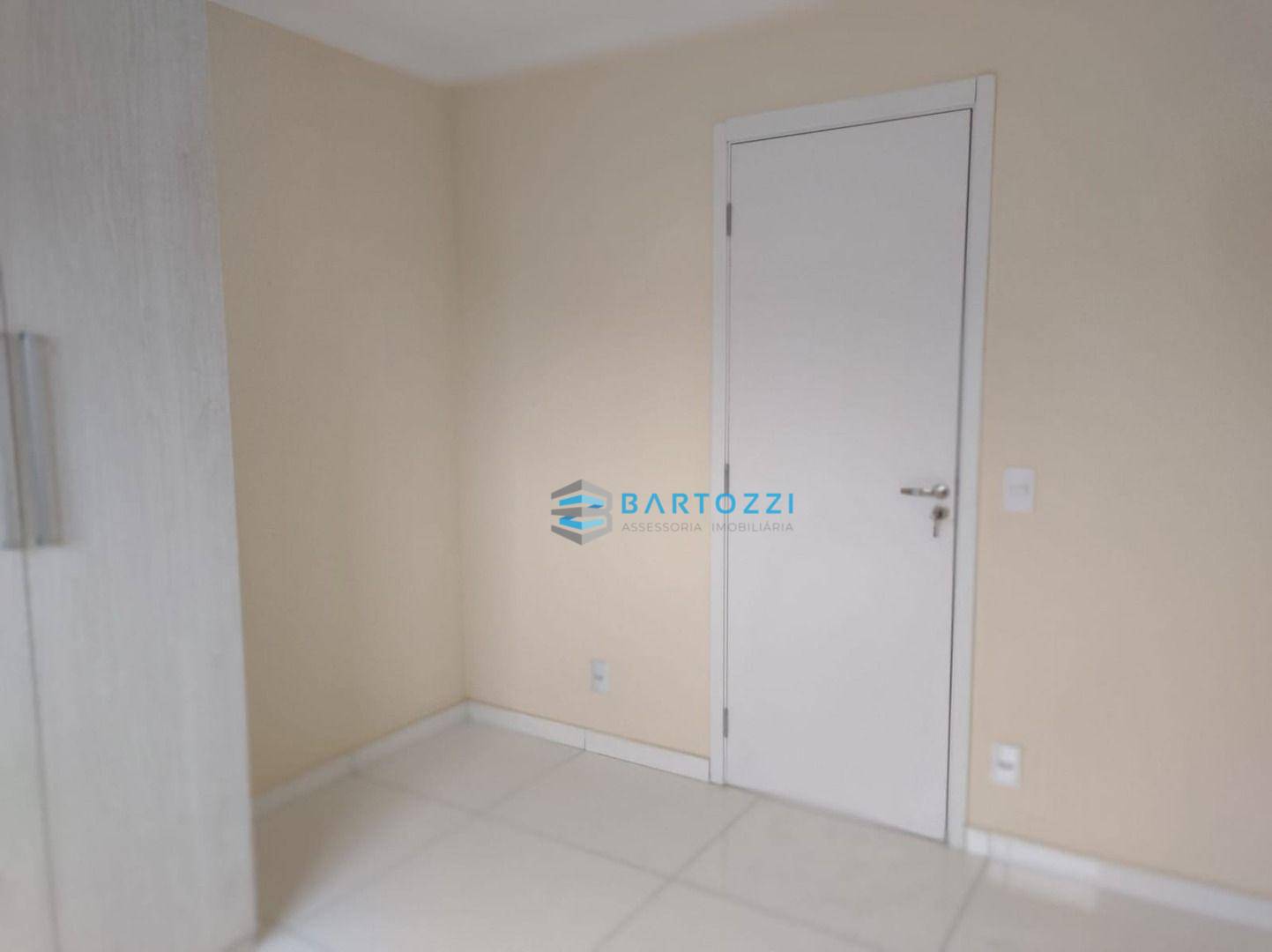 Apartamento à venda com 2 quartos, 63m² - Foto 15