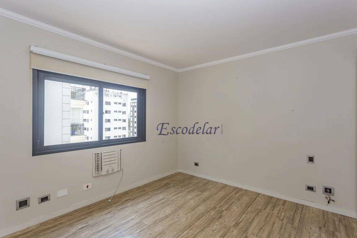 Apartamento à venda com 3 quartos, 136m² - Foto 6