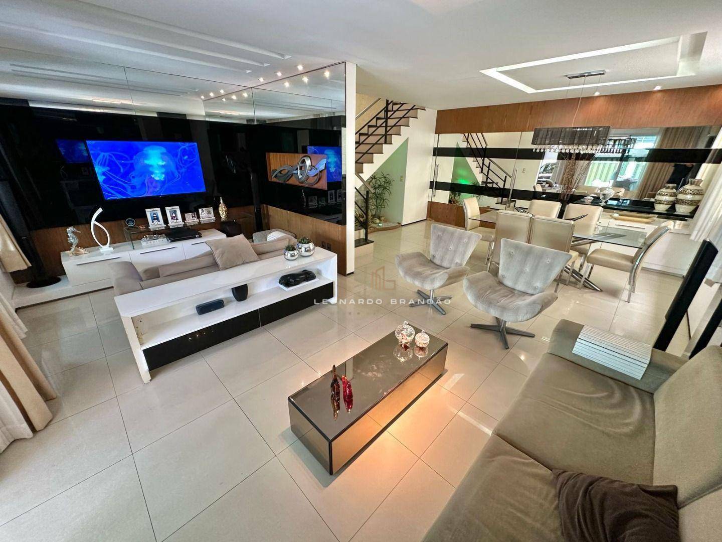 Casa à venda com 4 quartos, 240m² - Foto 11