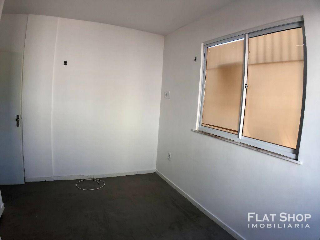 Apartamento à venda com 2 quartos, 73m² - Foto 3