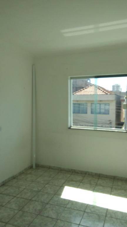 Sobrado à venda com 3 quartos, 100m² - Foto 2