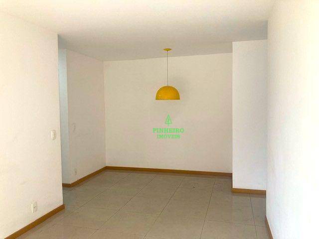 Apartamento à venda com 2 quartos, 76m² - Foto 7