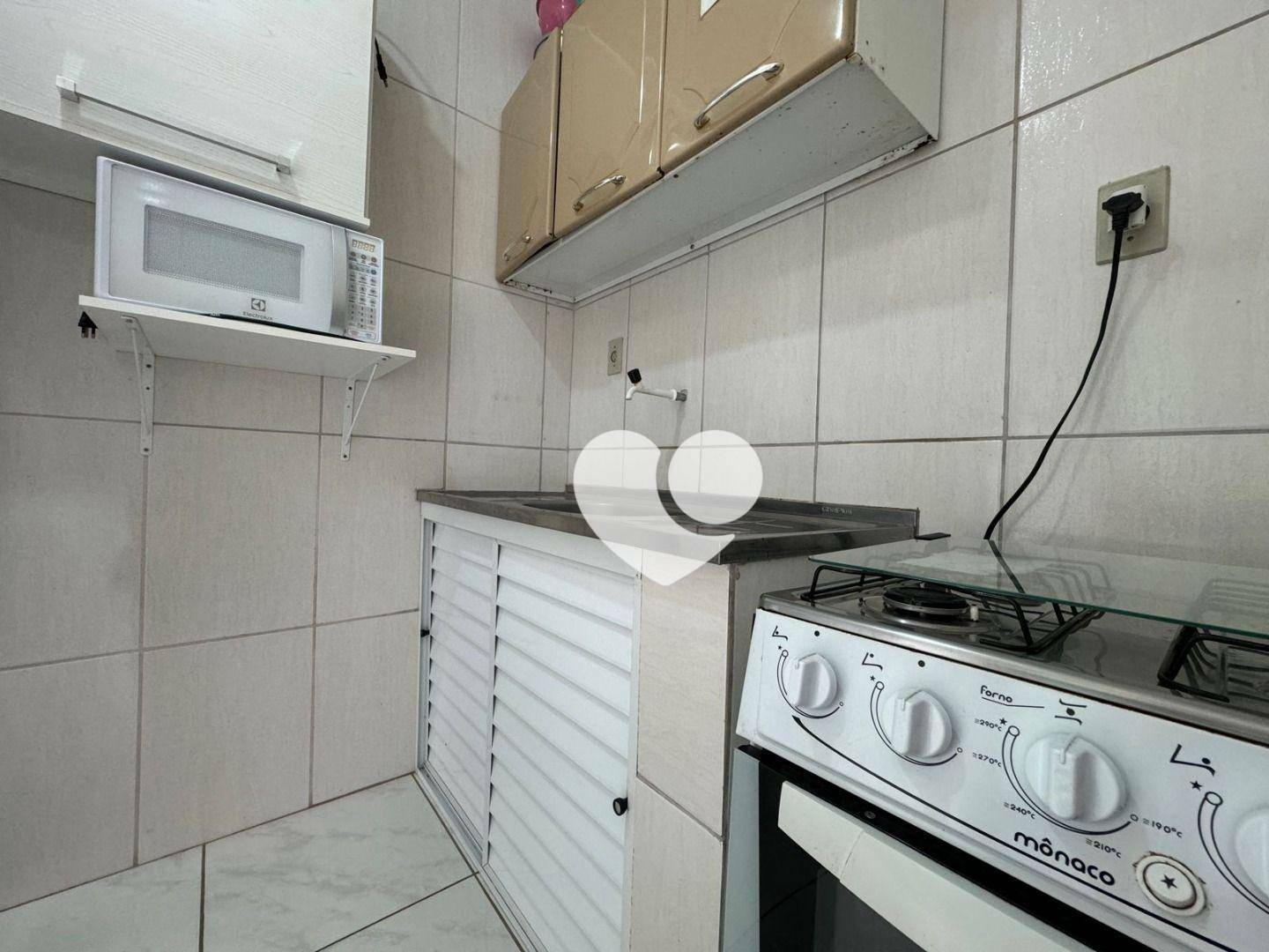 Apartamento à venda com 2 quartos, 65m² - Foto 4