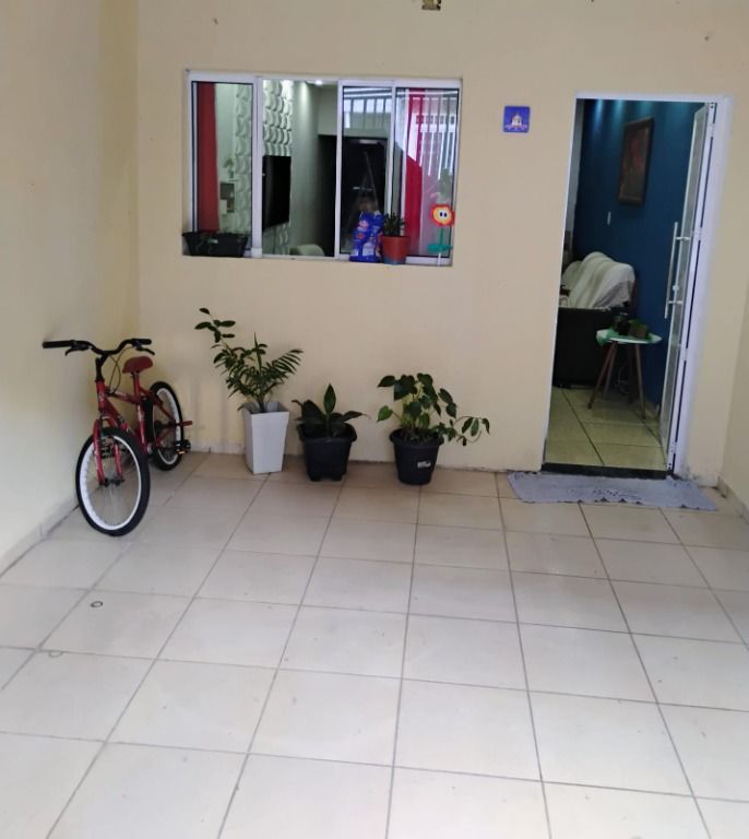 Sobrado à venda com 2 quartos, 160m² - Foto 1