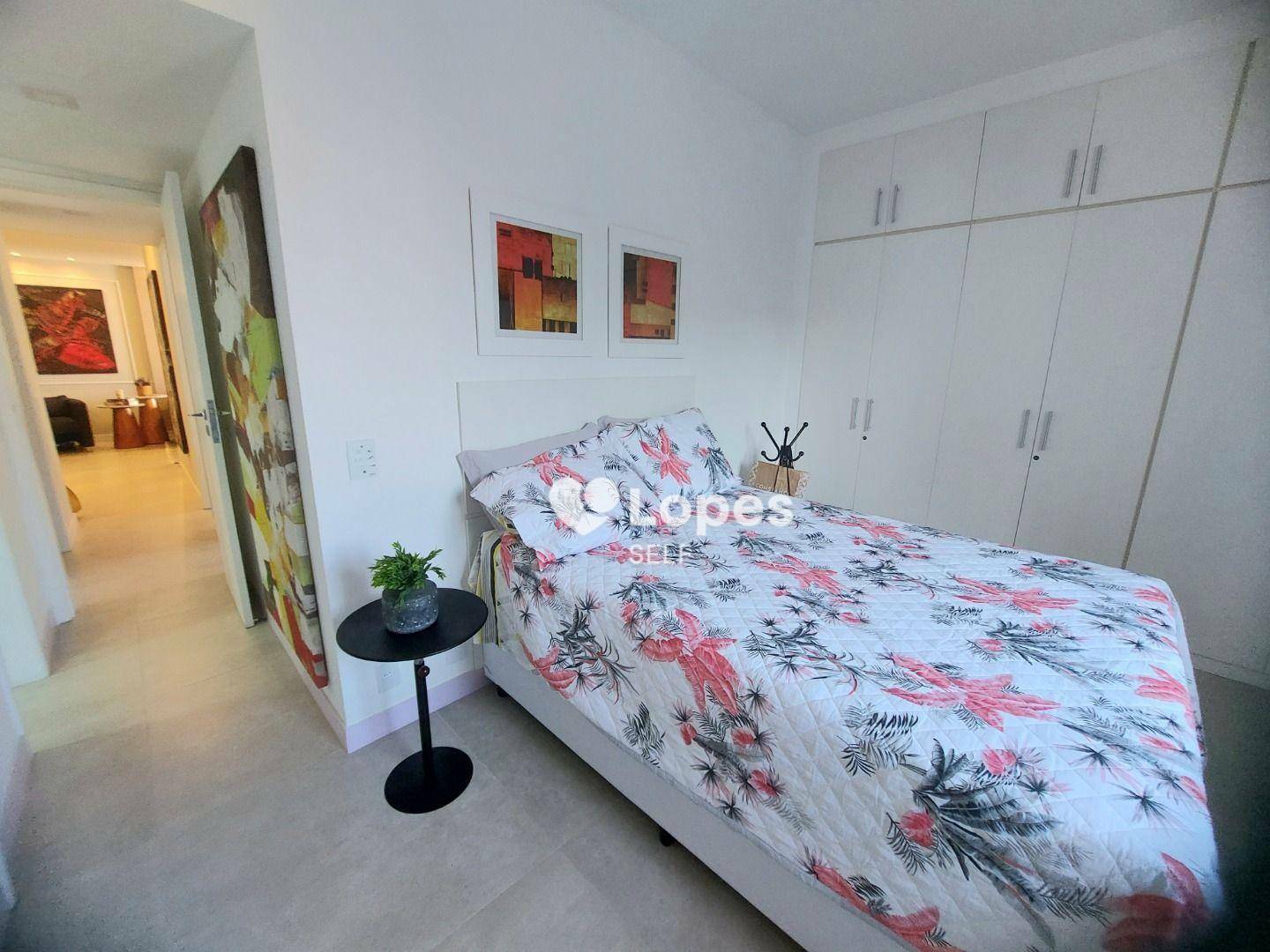 Apartamento à venda com 3 quartos, 110m² - Foto 13