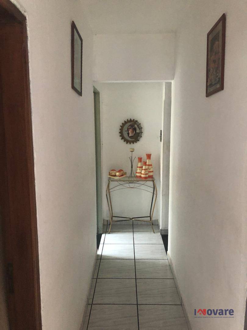 Casa à venda com 3 quartos, 160m² - Foto 11