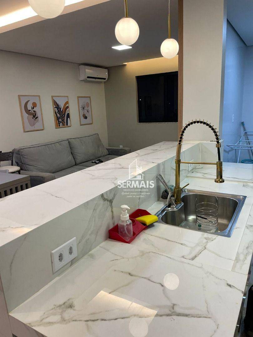 Apartamento à venda com 2 quartos, 66m² - Foto 7