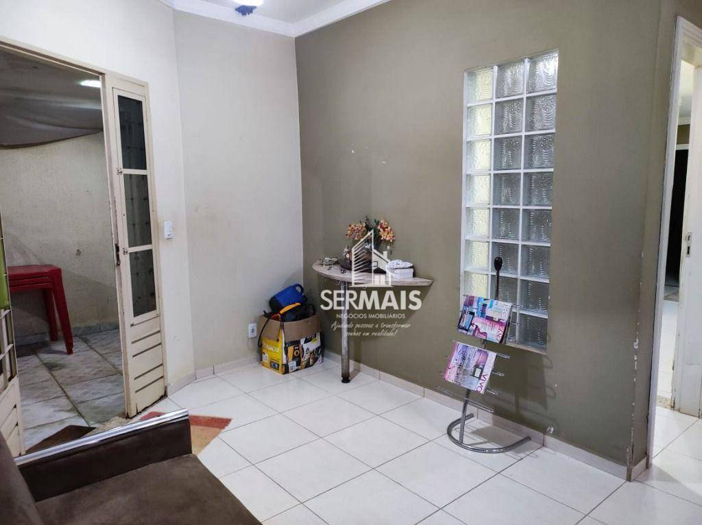 Casa à venda com 3 quartos, 112m² - Foto 13