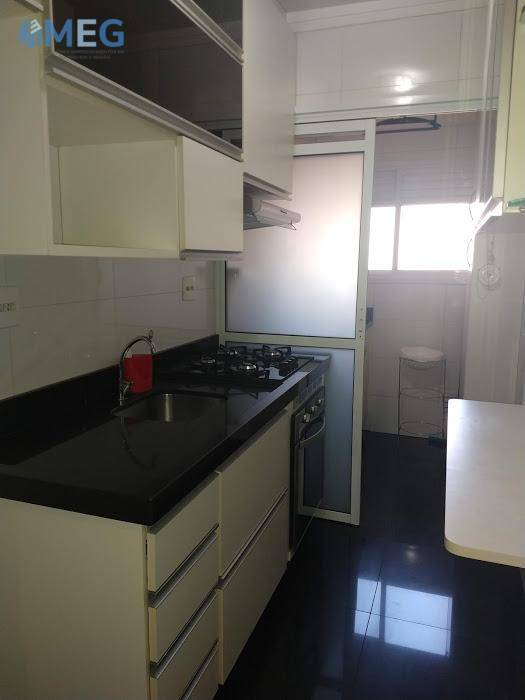 Apartamento à venda com 3 quartos, 63m² - Foto 19