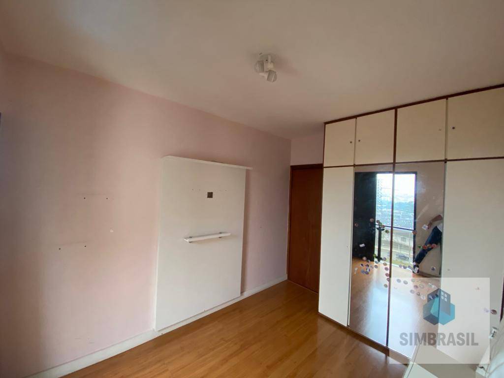 Apartamento à venda com 3 quartos, 94m² - Foto 15