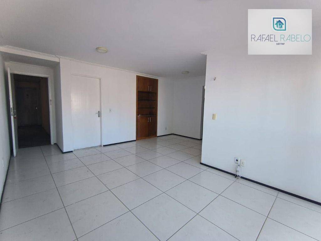 Apartamento à venda com 3 quartos, 101m² - Foto 3