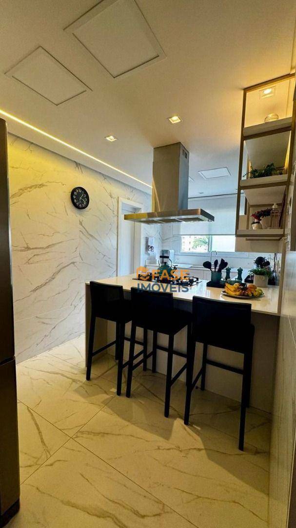 Apartamento à venda com 3 quartos, 144m² - Foto 13