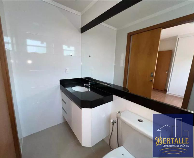 Apartamento à venda com 2 quartos, 75m² - Foto 9