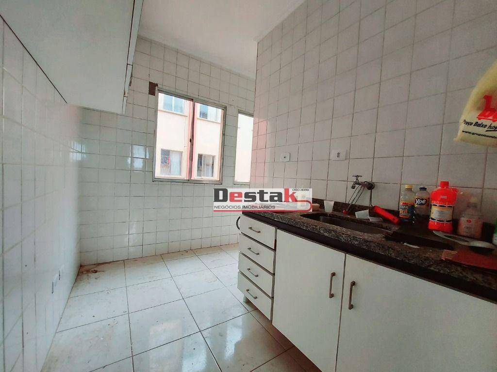 Apartamento à venda com 2 quartos, 50m² - Foto 14