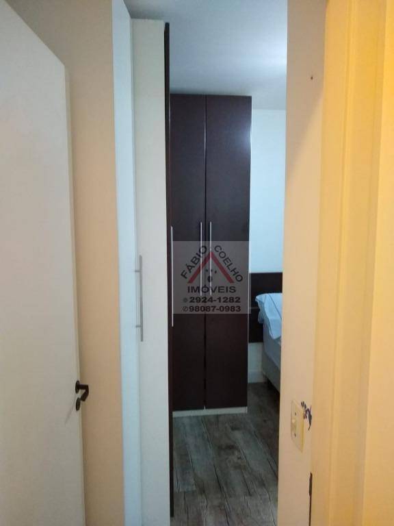 Apartamento à venda com 3 quartos, 68m² - Foto 3