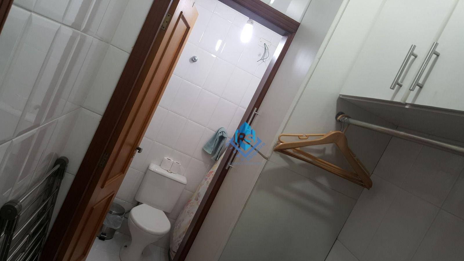 Apartamento à venda com 4 quartos, 200m² - Foto 13