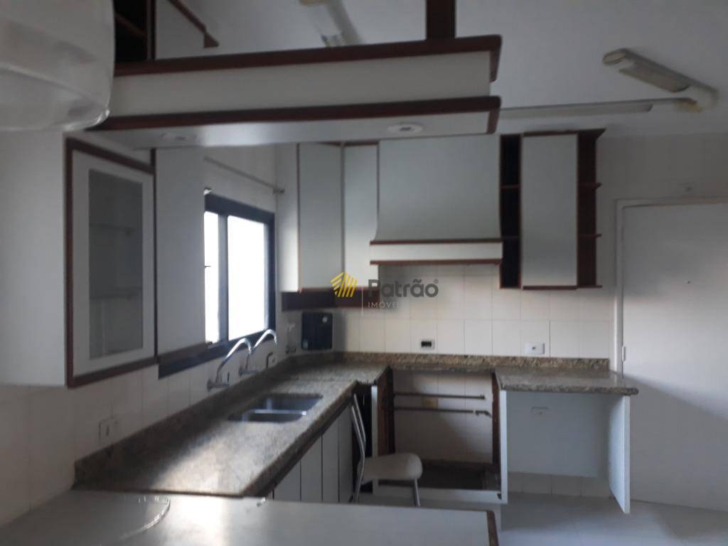 Apartamento à venda com 3 quartos, 153m² - Foto 5