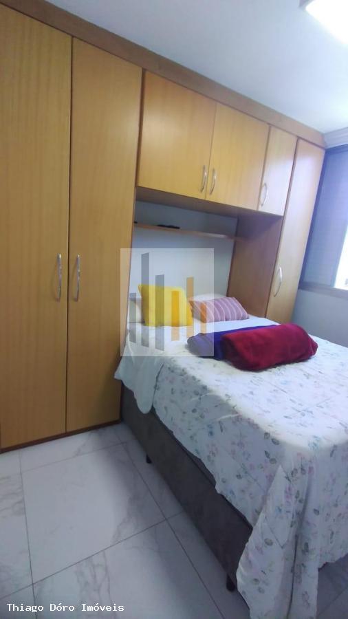 Apartamento à venda com 2 quartos, 72m² - Foto 26