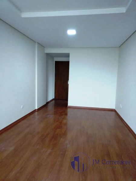 Apartamento à venda com 3 quartos, 90m² - Foto 4