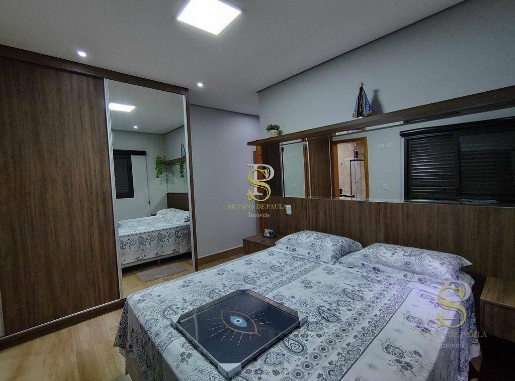 Chácara à venda com 4 quartos, 254m² - Foto 38