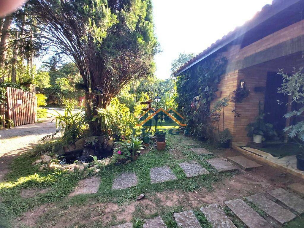 Chácara à venda com 3 quartos, 550m² - Foto 5