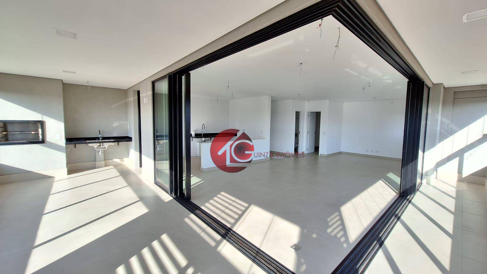 Apartamento à venda com 3 quartos, 200m² - Foto 22