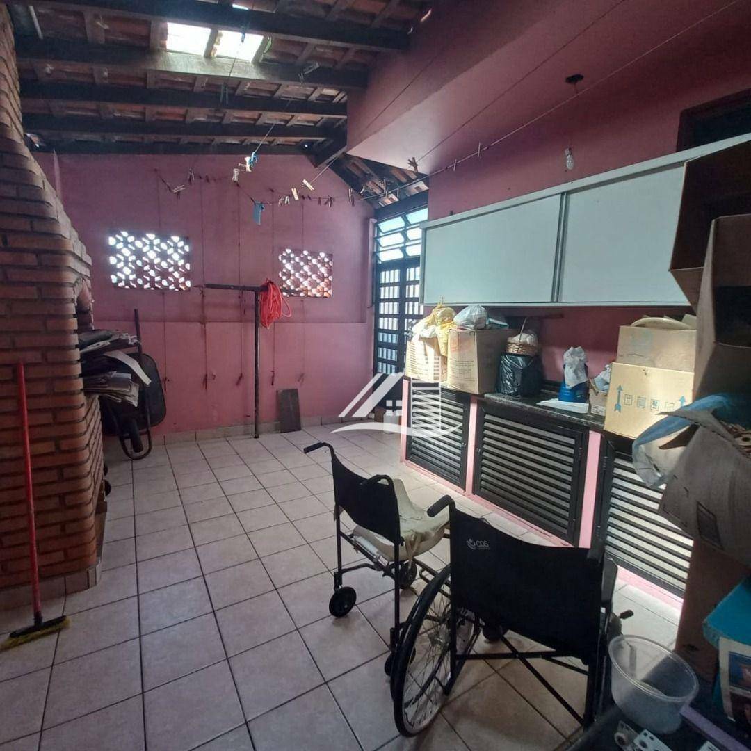 Sobrado à venda com 3 quartos, 177m² - Foto 23